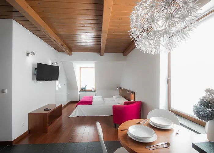 Maria 2 Bed & Breakfast 3*