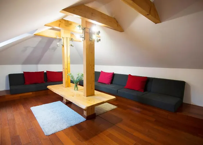 Maria 2 Bed & Breakfast 3*